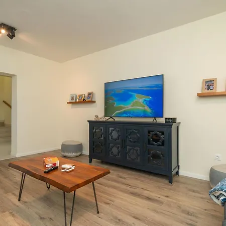 Pero & Jele مْليني